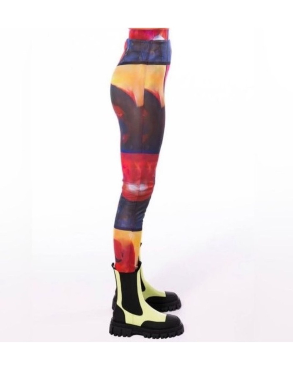 Callie Lives Stasia Color Blocked:
High Waist Mesh See-thru Leggings - L